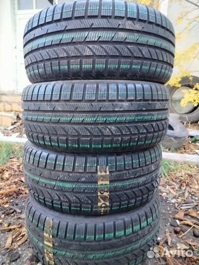 Bridgestone Blizzak LM-35 225/50 R17 98H