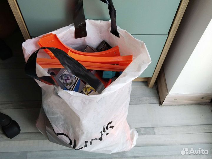 Хотвилс дороги и машинки