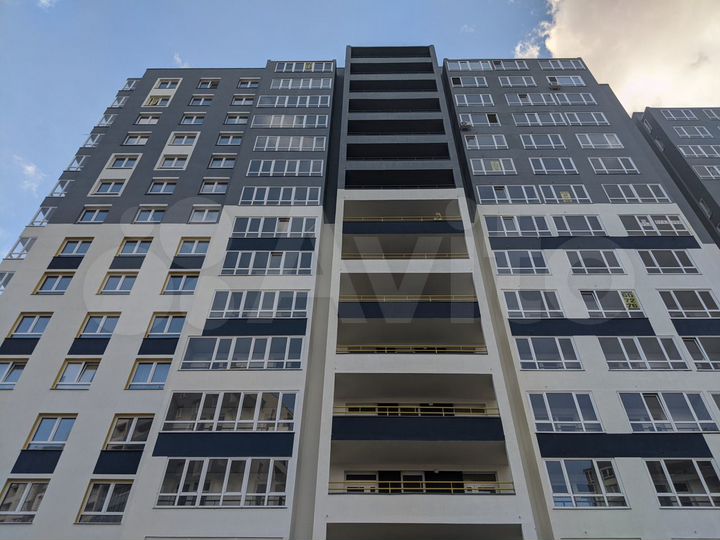 2-к. квартира, 56 м², 3/17 эт.