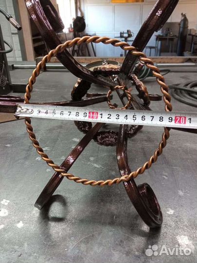 Ваза для цветов на могилку