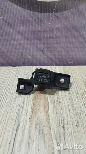 Кнопка многофункциональная Nissan teana J32