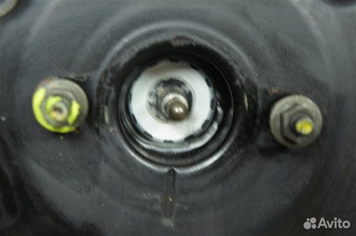 Вакуумный усилитель тормозов Nissan R’nessa