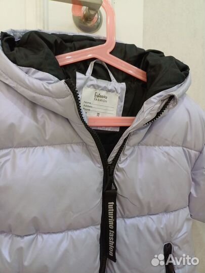 Куртка для девочки новая