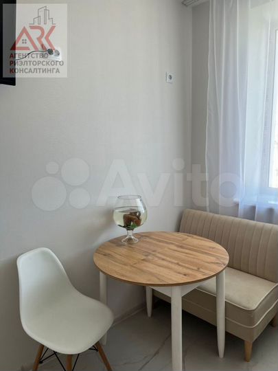 2-к. квартира, 56,3 м², 6/6 эт.