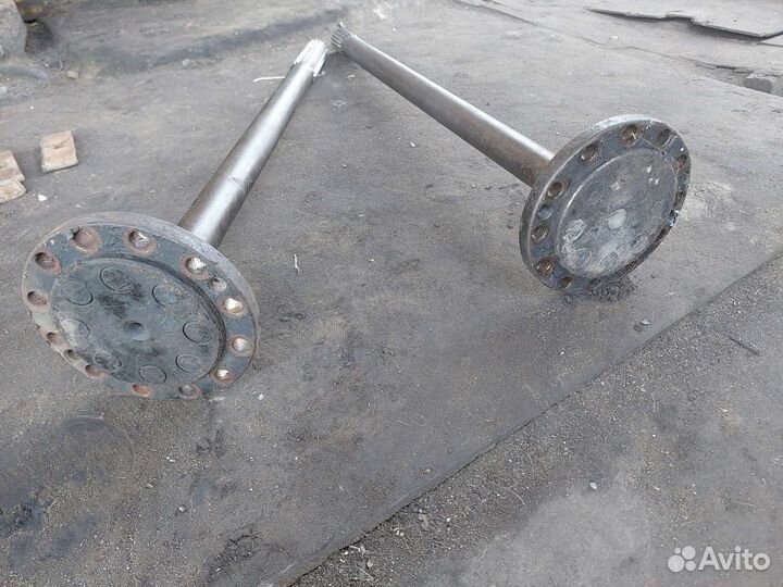 Полуось маз зубренок