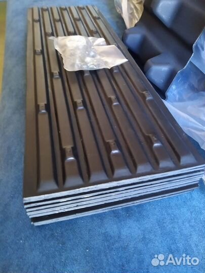 Комплект противоскользящих накладок для прицепа