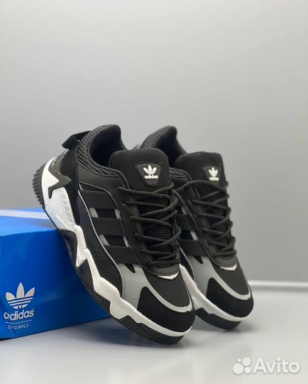 Кроссовки женские Adidas (36-41 размеры)