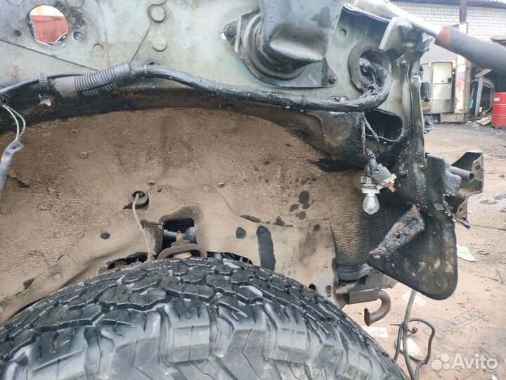 Передняя часть кузова паджеро 2