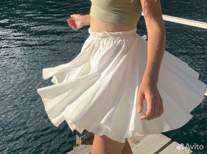 Юбка-шорты молочного цвета
