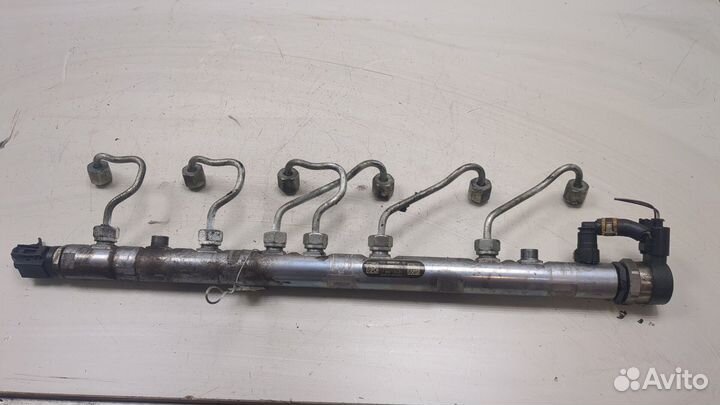 Рампа топливная BMW X5 E70, 2010