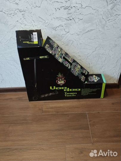 Трюковой самокат tech team voodoo