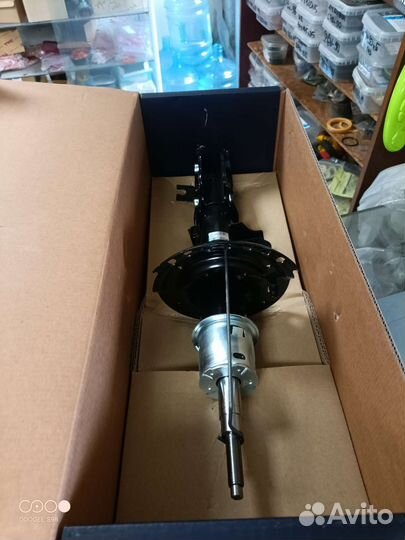 Амортизаторы (стойки) передние Solaris