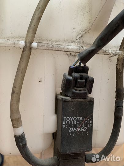 Запчасти на toyota corolla 120 filder