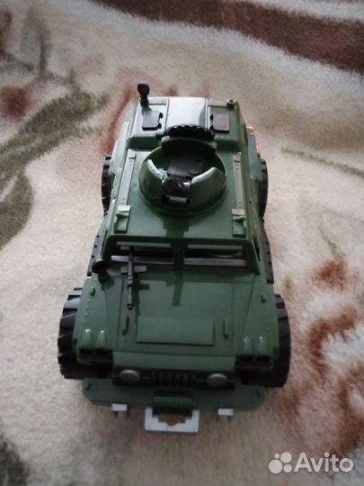 Машина военная