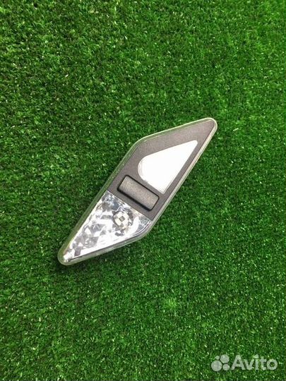 Плафон освещения в потолок задний левый Bmw E46