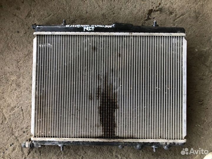 Радиатор Peugeot 307 2008 рестайлинг