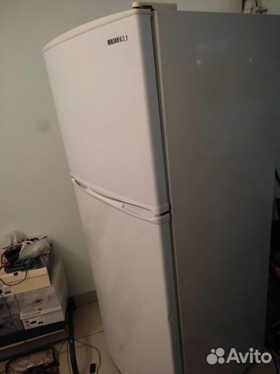 Холодильник