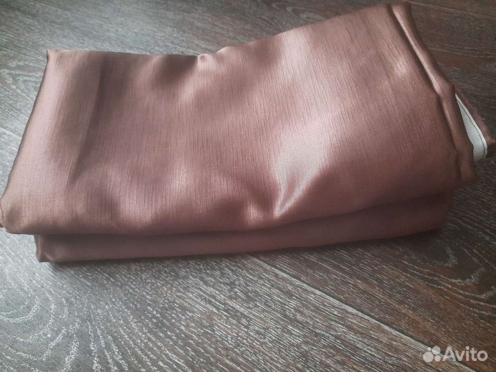 Портьеры шторы 2 шт 250 на 140 каждая