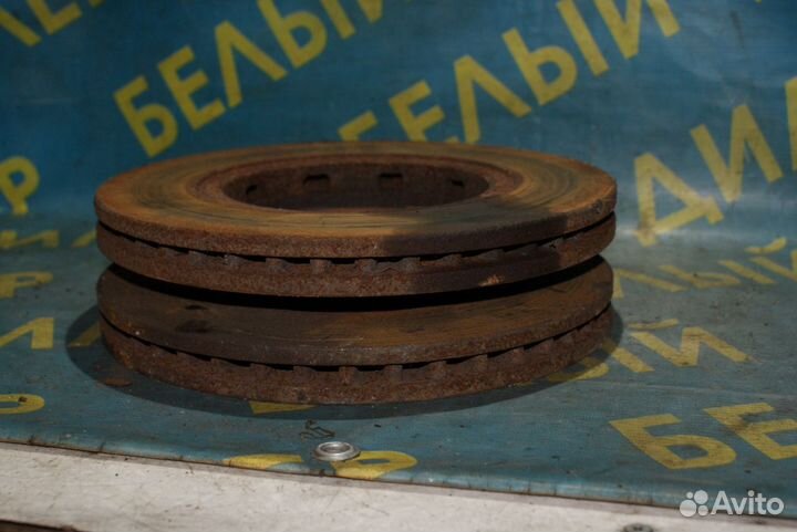 Тормозной диск передний Chrysler Voyager 4