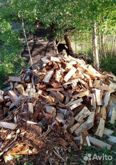 Дрова сухие навалом
