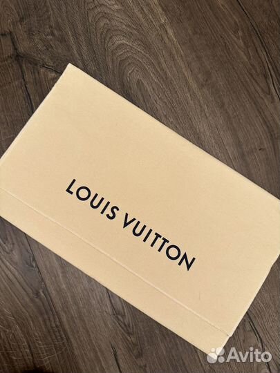 Пыльники Louis Vuitton