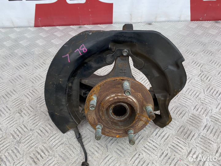 Кулак поворотный левый Mazda 3 BL