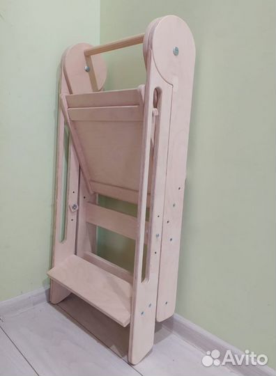 Башня помощника Монтессори