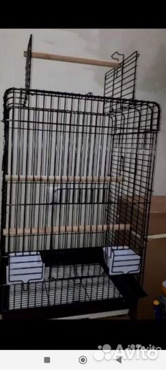 Клетка новая для среднего или крупного попугая