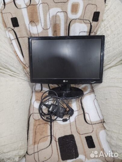 Монитор LG