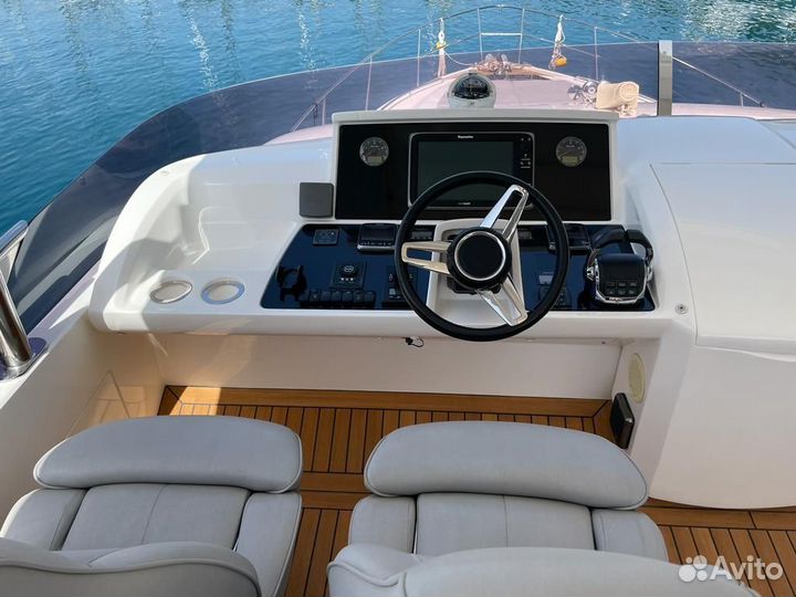 Моторная яхта Princess 60 2015 г.в