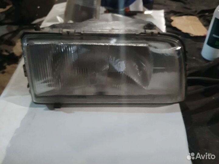 Вольво 850 правая фара с поворотником