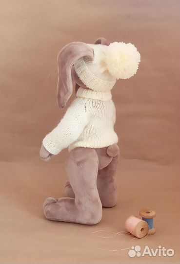 Плюшевый заяц ручной работы