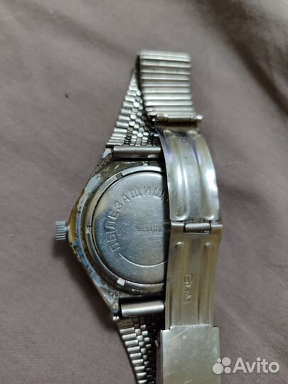 Наручные часы