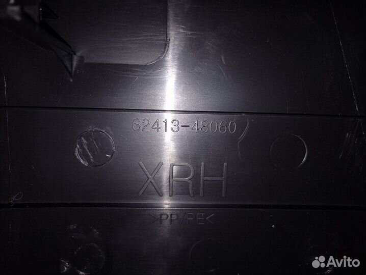 Обшивка стойки правая Lexus Rx350 GGL25 2grfks