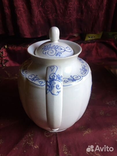 Чайник фарфоровый большой 3 литра