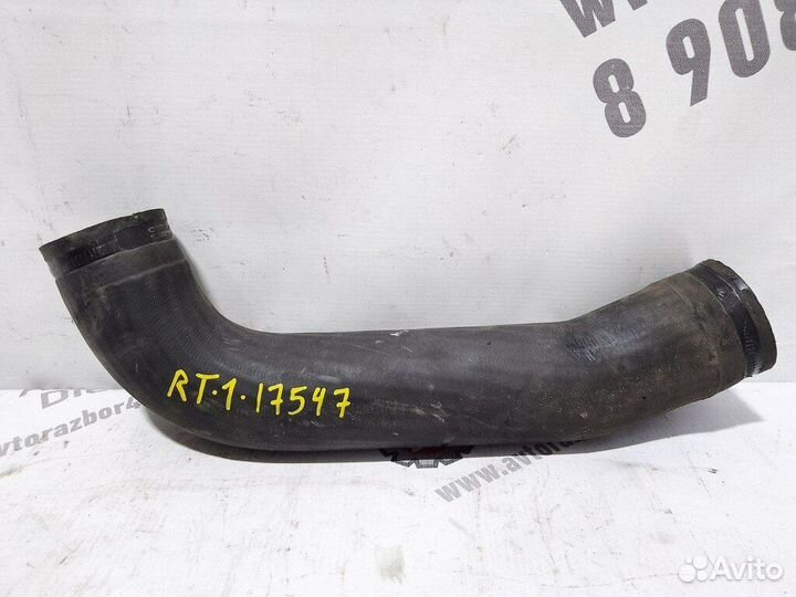 Патрубок радиатора верхний Renault T-series