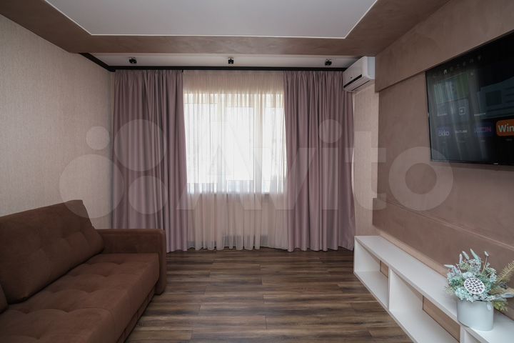 2-к. квартира, 84 м², 12/15 эт.