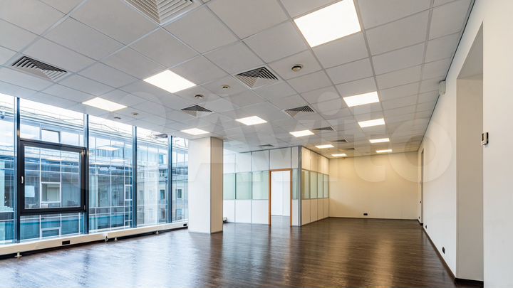 Сдам офисное помещение, 194.2 м²