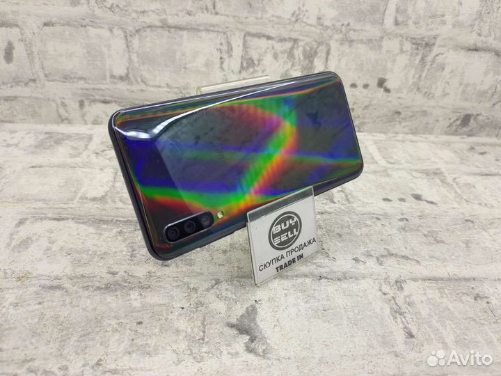 Смартфон Samsung A50 4/64