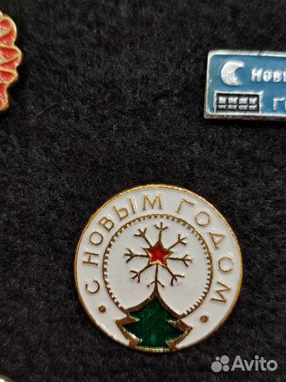 Значок с Новым Годом Новогодний, ёлочка