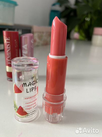 Vivienne sabo помада