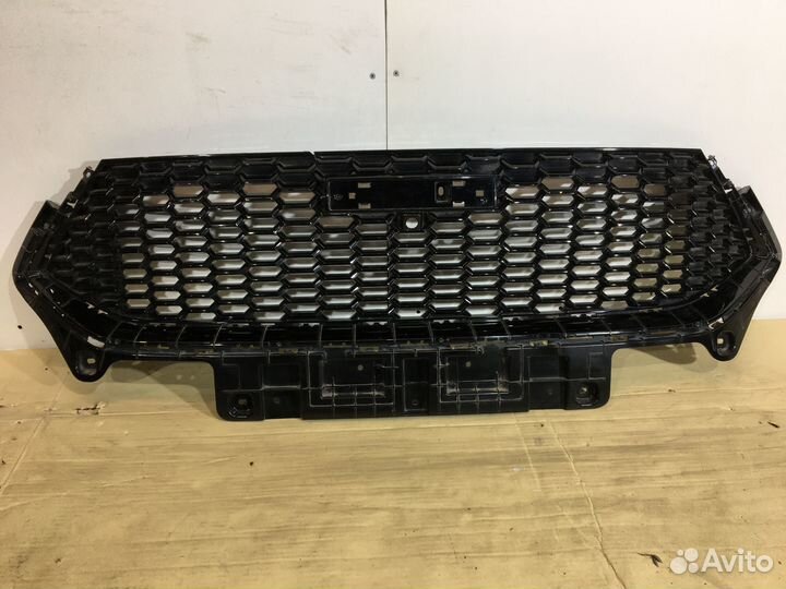 Решетка радиатора Haval F7