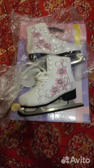 Фигурные коньки Alpha Caprice Katrin