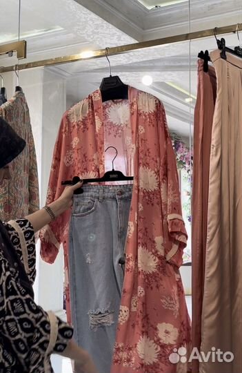 Шелковых халат, накидка