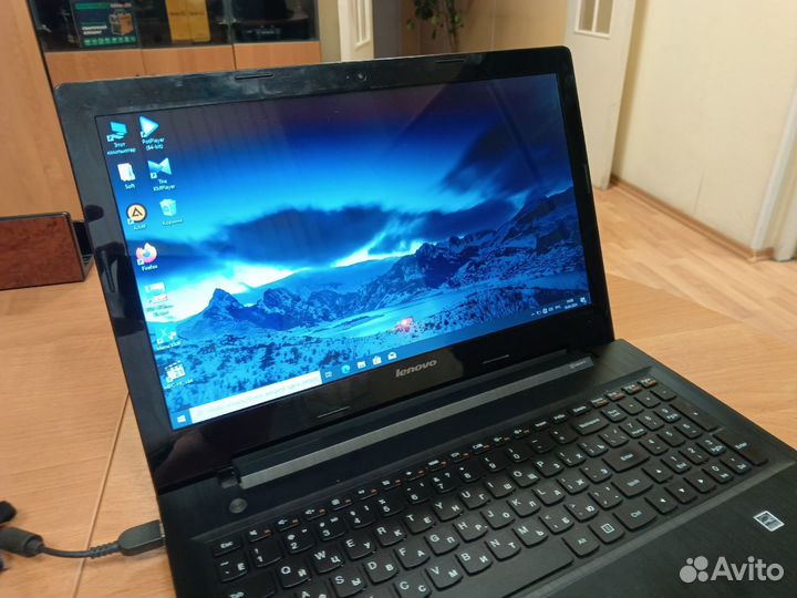 Ноутбук Lenovo 4 ядра 4 GB SSD