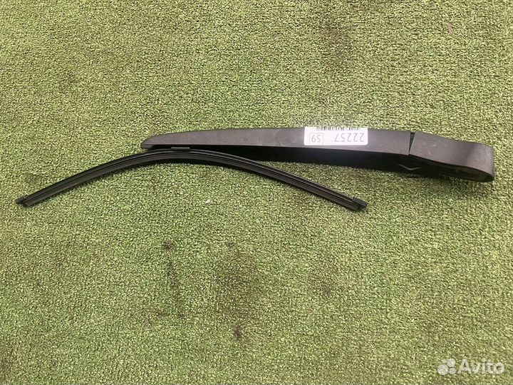 Дворник задний Bmw X5 E70 LCI