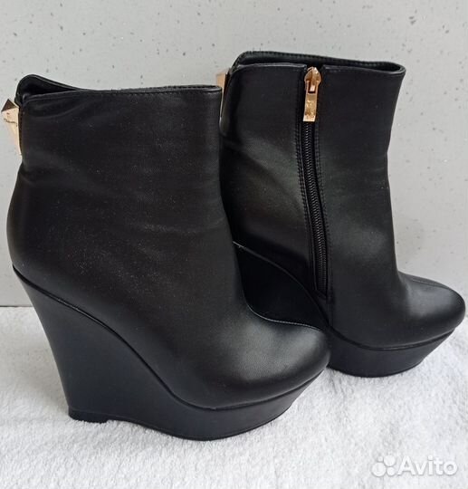 Ботинки демисезонные