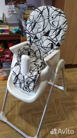 Стульчик для кормления Geoby Y5806