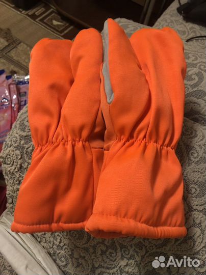 Перчатки