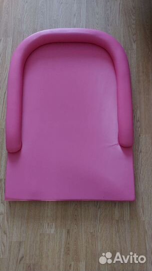 Пеленальная доска на кроватку